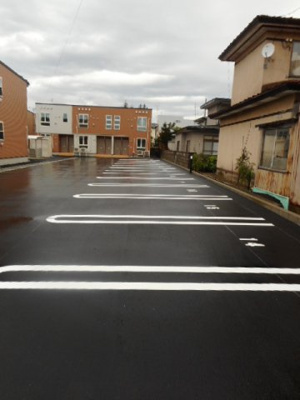 【駐車場】 | サニーヒルズＤ | 駐車場完備です