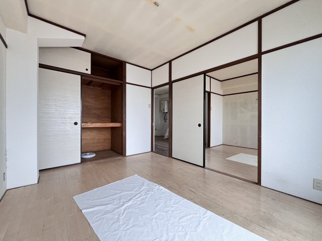 遠里小野ハイツの和室