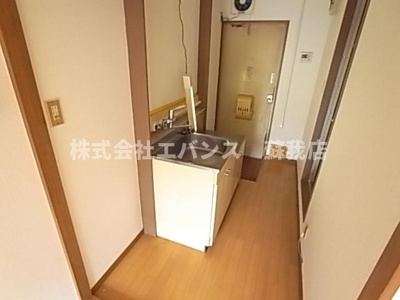 【キッチン】 | くーるハイツ | きれいなキッチンです