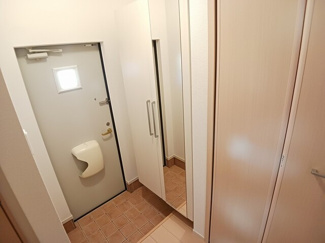 【玄関】 | アルカンシェル東台　Ｂ棟