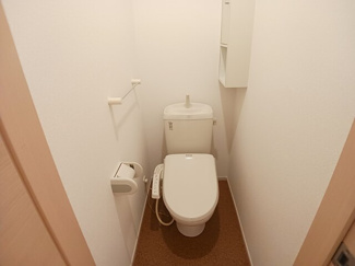 【トイレ】 | アルカンシェル東台　Ｂ棟 | 落ち着いた色調のトイレです