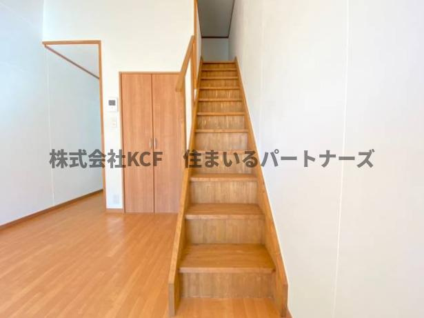 【居間・リビング】 | サンマリノ津福A棟 | 内装です