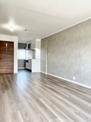 【居間・リビング】 | サザンコート久留米 | こちらの居間で趣味の時間をお楽しみください