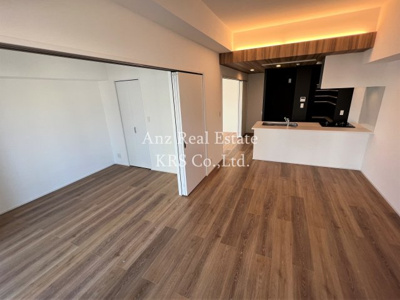 【居間・リビング】 | BANIX北堀江 | お部屋全体です♪キッチン横には約5.1帖の洋室があります！