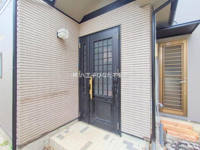 『八王子市中古戸建て』八王子市大船町171-3【仲介手数料無料】　八王子市大船町の玄関|～仲介手数料無料☆八王子ひなた不動産～八王子市大船町　中古戸建て
