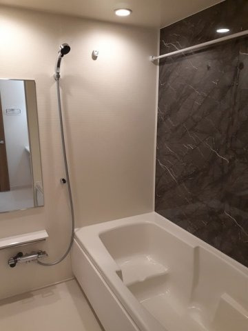 モーニング　グローリーの浴室