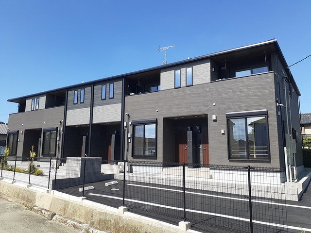 プラシードカーサの外観