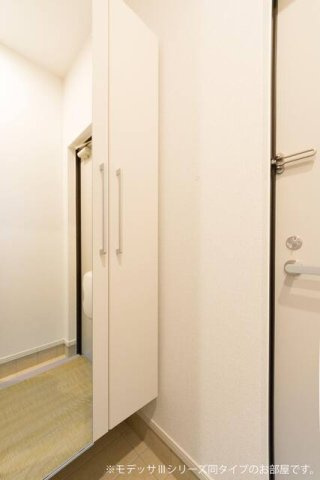 カーサ　アニマ－レの玄関