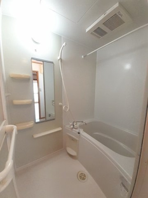 【浴室】 | エアリーＢ棟