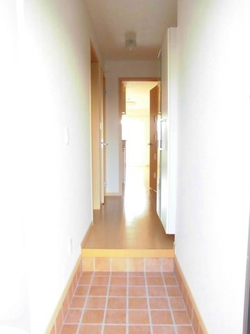 ＮＭＯＮ　Ｅの玄関