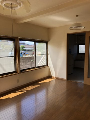 ポピーハウスの居間・リビング|ゆったりした洋室です