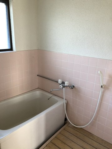 ポピーハウスの浴室|お風呂で日々の疲れを落としましょう