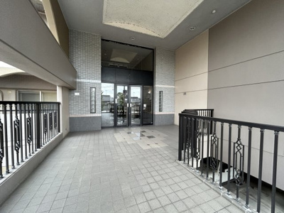 【エントランス】 | エスポワール堀川