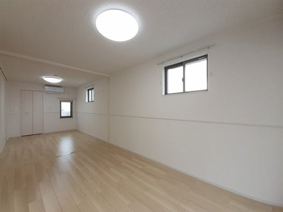 【居間・リビング】 | パルテール八尾