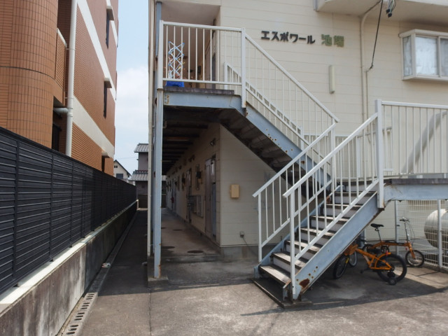 エスポワール池端の外観