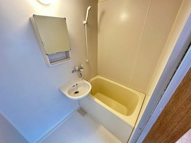 グリーンヒル山手の浴室