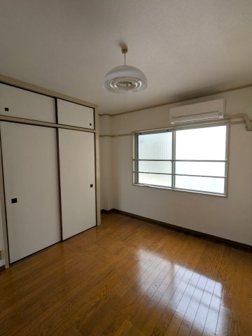 加野ハイツの居間・リビング|ゆったり過ごせるリビングです