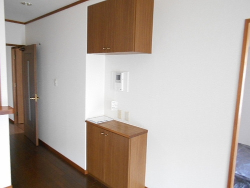 ライオンズマンション呉西中央の収納|リビング・ダイニングの収納棚　※2023年3月撮影