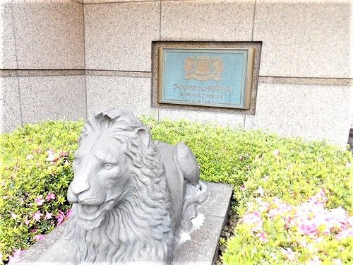 ライオンズマンション呉西中央のその他|マンション銘板・ライオン像　※2022年5月撮影