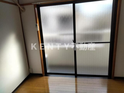 【寝室】 | 佐藤ビル | 使い勝手のいい寝室です