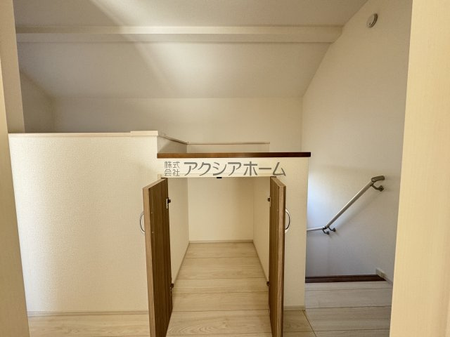 東村山市秋津町4丁目・全7棟　新築一戸建　4号棟の収納|2階廊下カウンター収納