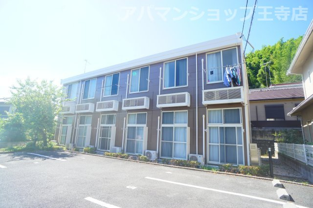 レオパレス王寺