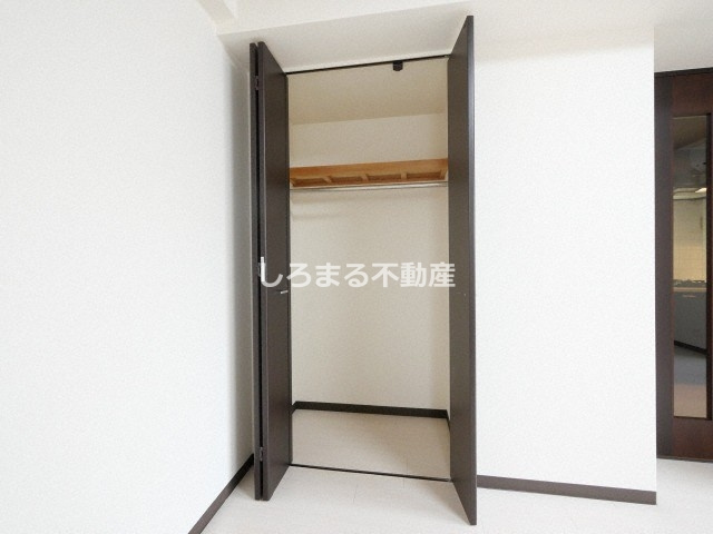 クリスタルグランツ難波の収納