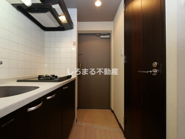 クリスタルグランツ難波の玄関