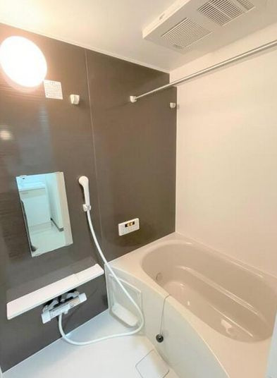 リアーレ蕨の浴室