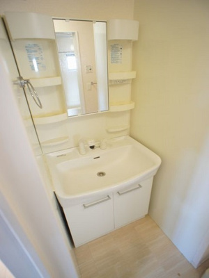 【独立洗面台】 | プランドールＳ A | 洗髪洗面化粧台と洗濯機置き場があります♪