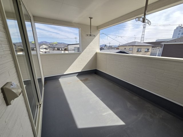 新築　桐生市広沢町第18　クレイドルガーデン　3号棟のバルコニー|現地写真　インナーバルコニーなので急な雨でも安心です！