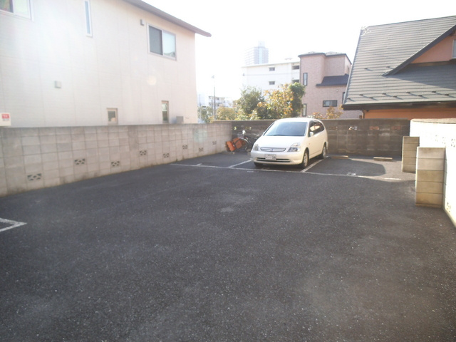 浮間パークサイドハイツの駐車場|駐車場もあります！