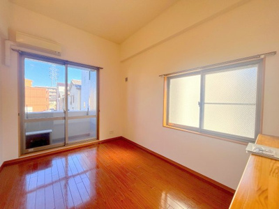 【居間・リビング】 | エンバシーコート矢賀