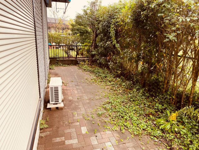 八街市八街ほ　中古戸建の庭