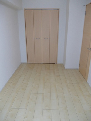 【寝室】 | ロジュマンベル