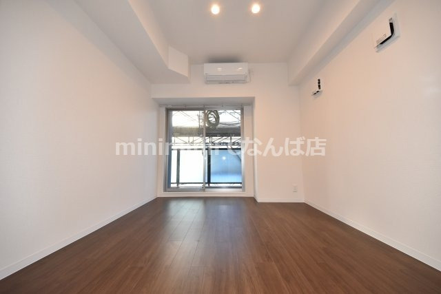 メルディア大正D.C.の居間・リビング