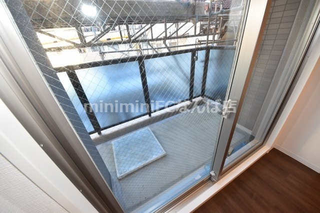 メルディア大正D.C.のバルコニー