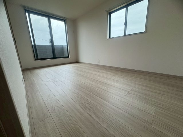 三潴町玉満新築戸建の洋室