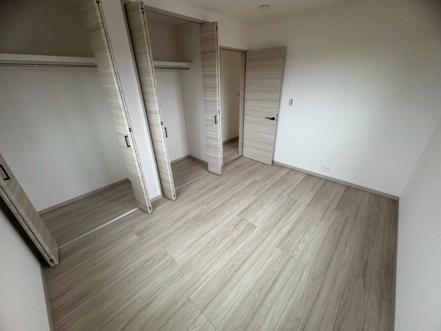 三潴町玉満新築戸建の洋室