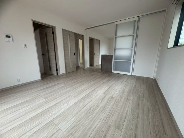 三潴町玉満新築戸建の居間・リビング