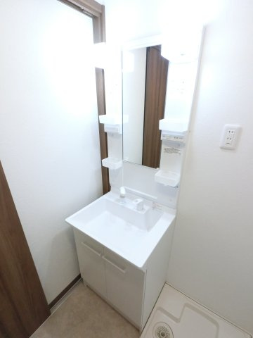 La Sua Casa .Hの独立洗面台