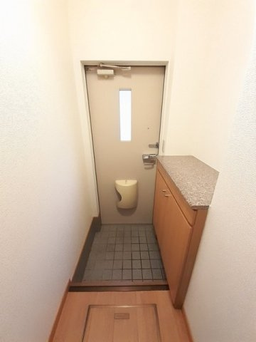 グランツ・マルシバ　３の玄関