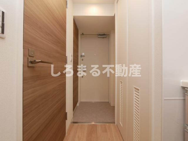 エス・キュート梅田東の玄関