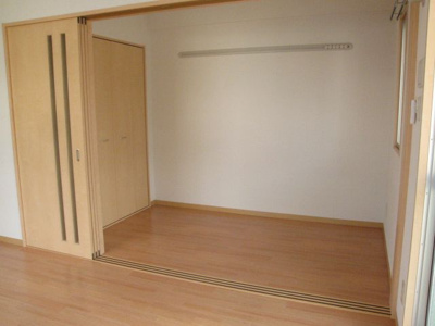 【寝室】 | サニーコート