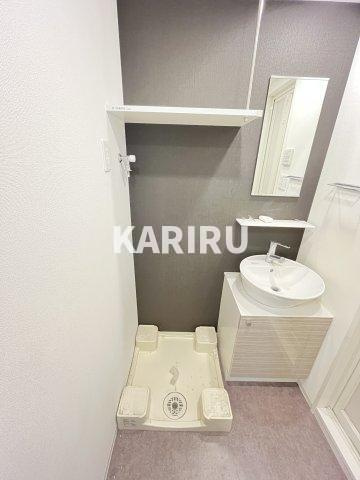 エスリード京橋アミュゼの玄関