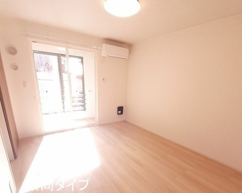 ピアチェーレの居間・リビング|ゆったりとしたリビングです