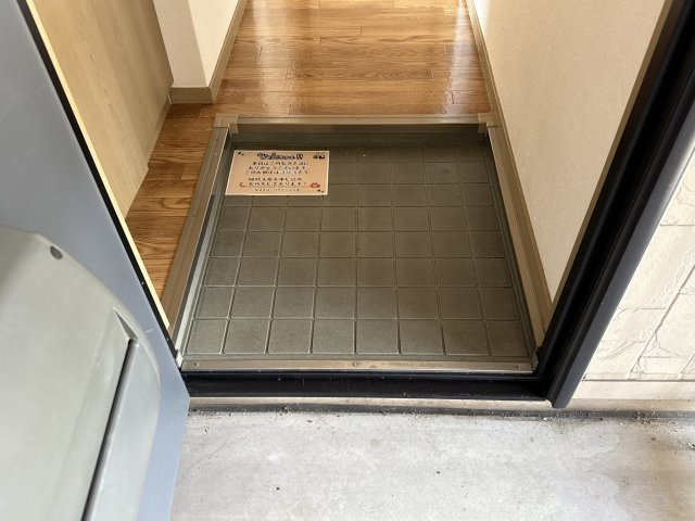 エクセル山崎の玄関