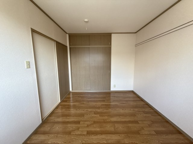 エクセル山崎の寝室