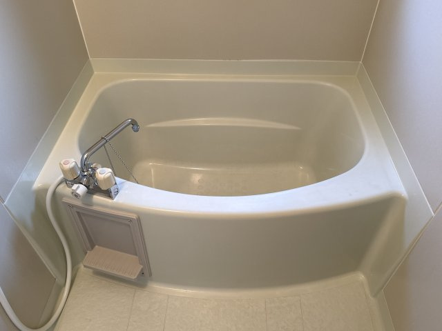 エクセル山崎の浴室