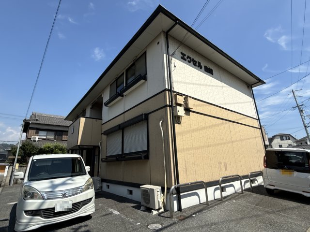 エクセル山崎の外観